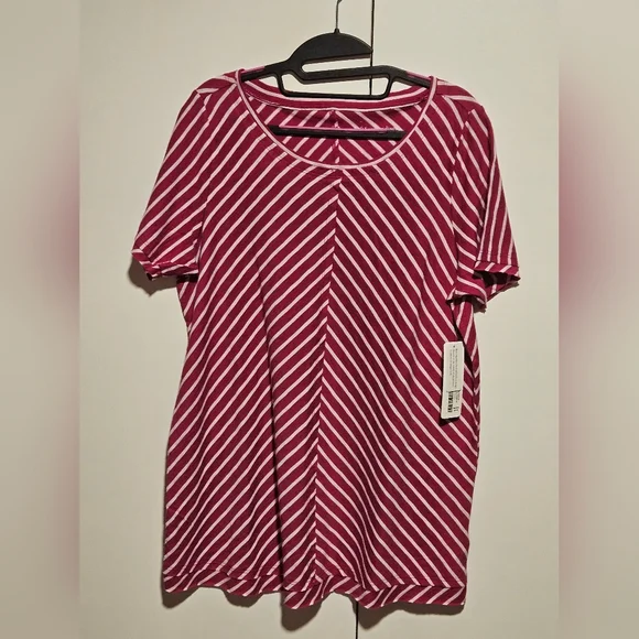 Soft Surroundings Fushia Striped Short Sleeve Tee Size Medium - Picture 3 of 14